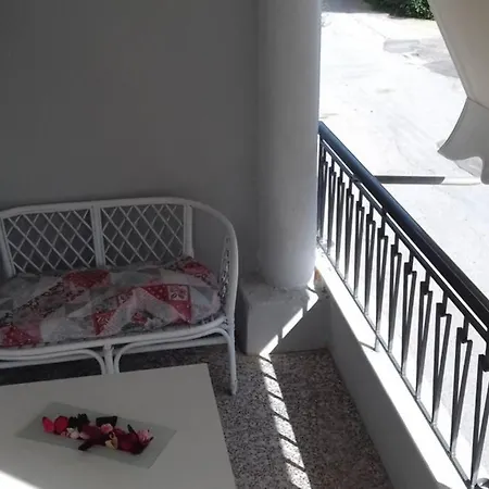 Paris House 2 아파트