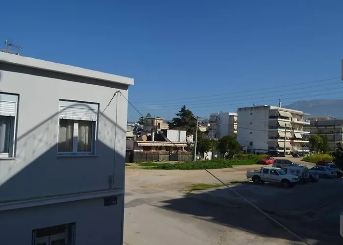 Апартаменты Paris House 2 Патра
