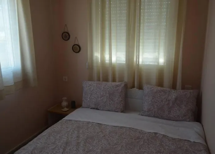 Paris House 2 Patras